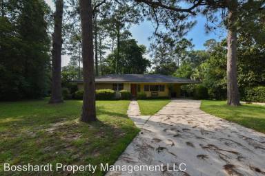 Main picture of 324 NW 30th St