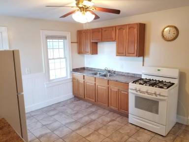 Main picture of 1 Crane St