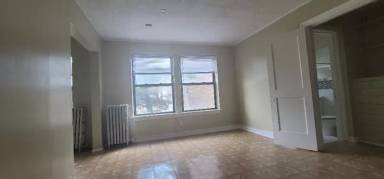 Main picture of 156 N Central Ave