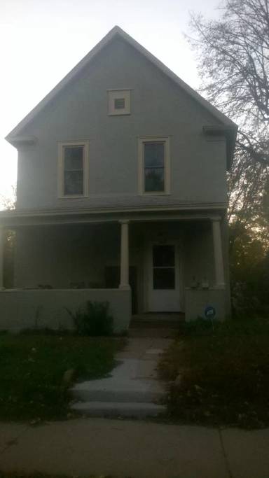 Main picture of 2618 Jackson St NE