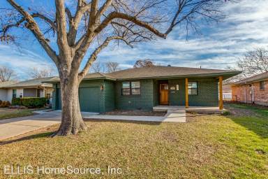 Main picture of 4010 Ashville Dr