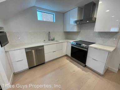 Main picture of 7502 High Ave