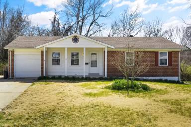 Main picture of 3 Beavertail Ct