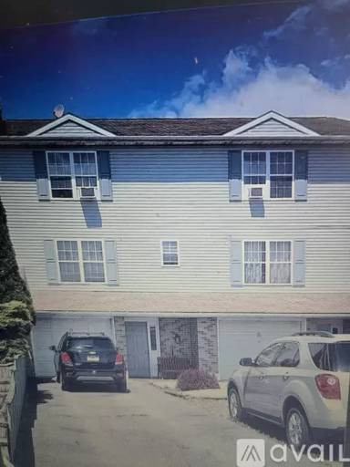 Main picture of 175 Victoria Arms Cir