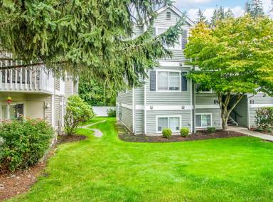 Main picture of Pacific Heights Apartments