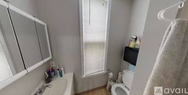 Main picture of 13 Pleasant St