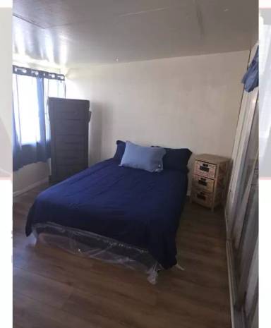 Main picture of 780 E 9th St