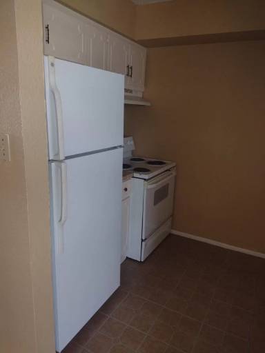 Main picture of 2095 La Palma Blvd