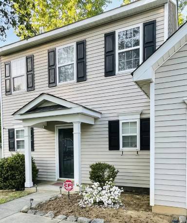 Main picture of 9022 Belle Bragg Way