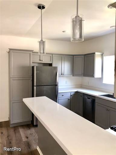 Main picture of 848 19th St