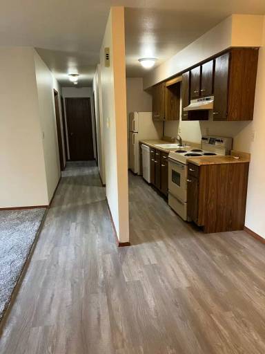 Main picture of 7572 N Cherryvale Blvd