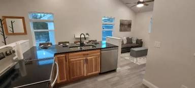 Main picture of 220 Westwoods Dr