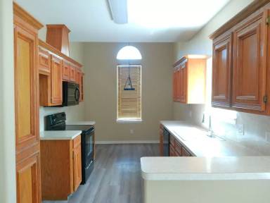 Main picture of 7033 Premont Dr
