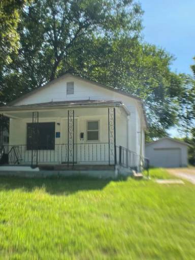 Main picture of 804 S 4th St
