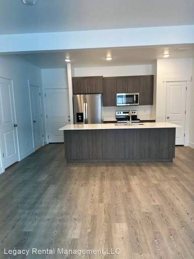 Main picture of Summerfield Townhomes