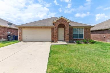 Main picture of 2028 Sunny Side Dr