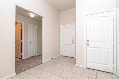 Main picture of 719 Bronco Ct