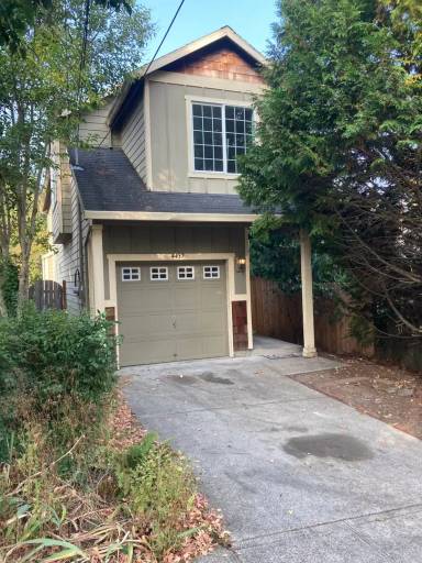 Main picture of 4437 NE 80th Ave