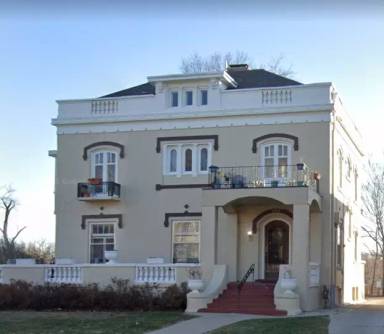 Main picture of Jones Street Apartments