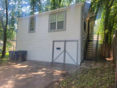 Main picture of 441 Wilkinson St