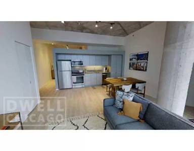 Main picture of 2763 W Belden Ave