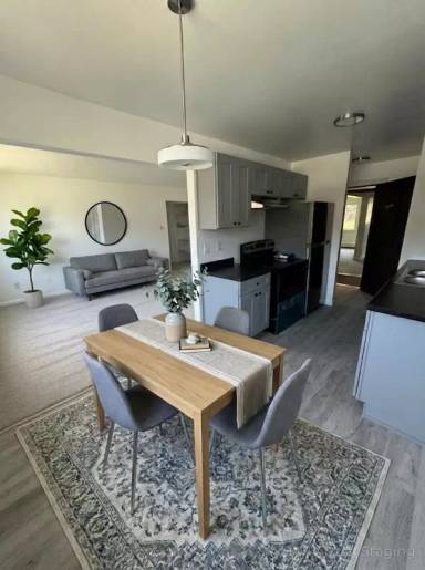 Main picture of River Walk Apartments