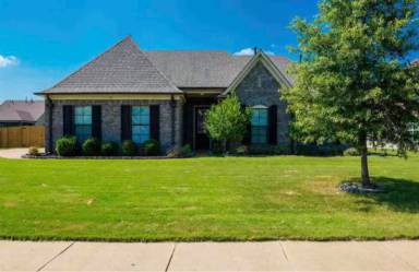 Main picture of 55 Whispering Pines Cv