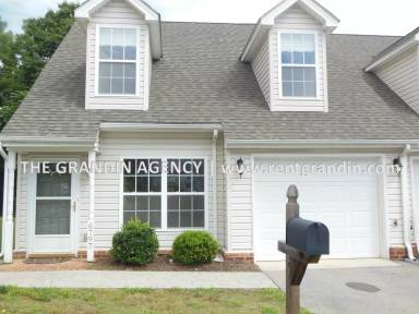 Main picture of 6759 Woodcreeper Dr