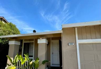 Main picture of 1633 Merritt Dr