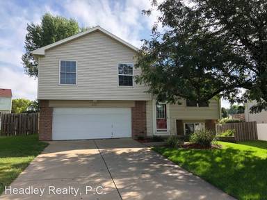 Main picture of 13525 S 31st St