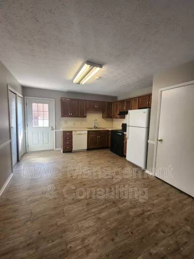 Main picture of 155 E Jere Whitson Rd