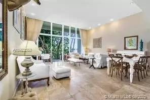 Main picture of Brickell Place Condo