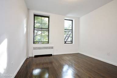 Main picture of 284 East 10th St
