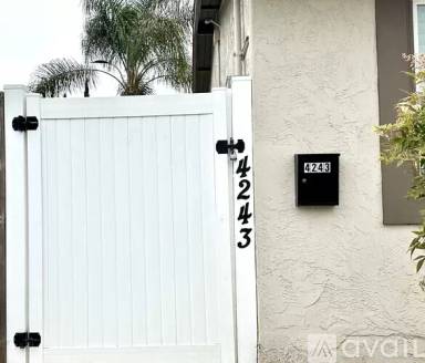 Main picture of 4243 Mount Everest Blvd