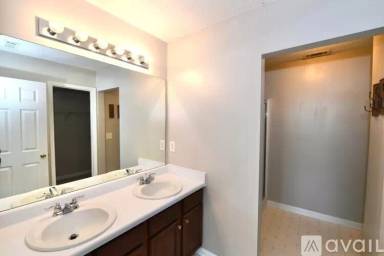Main picture of 6236 Shoreview Cir