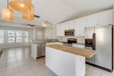 Main picture of 11482 Lumberjack Cir W