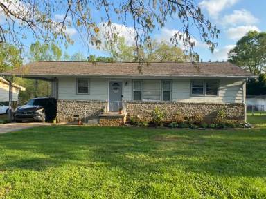 Main picture of 111 N Wingate Rd