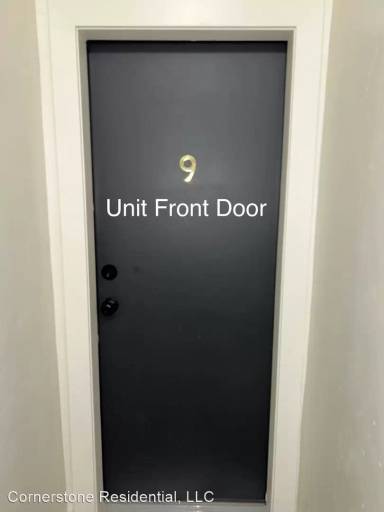 Main picture of 376 E Broadway