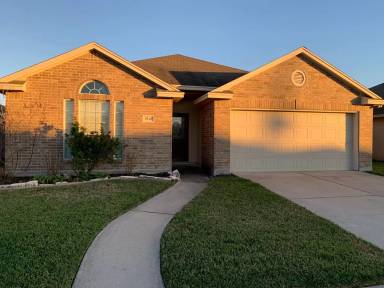 Main picture of 3810 Las Bahias Dr