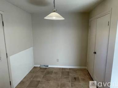 Main picture of 2408 Windy Hill Ln