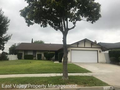 Main picture of 22536 Robin Way