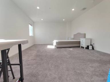 Main picture of 7494 Grazing Ln