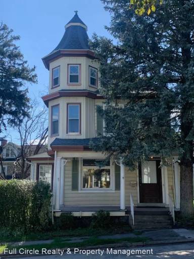 Main picture of 12 2nd St