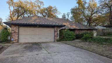Main picture of 2212 Graham Ave