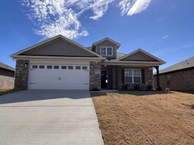 Main picture of 137 Wyatt Miles Ln