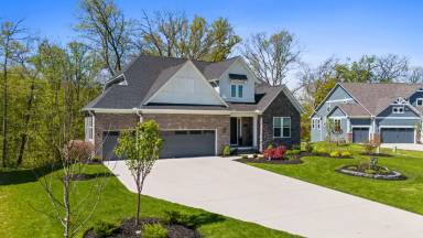 Main picture of 233 Lake Balaton Dr