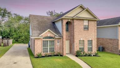 Main picture of 1611 Park Pl