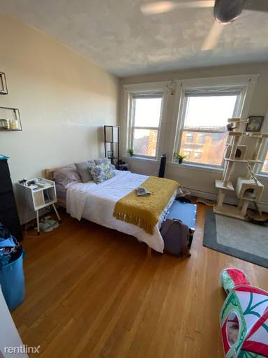 Main picture of 42 Park Vale Ave