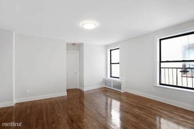 Main picture of 124 E 117th St