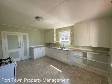 Main picture of 2975 Grand Ave